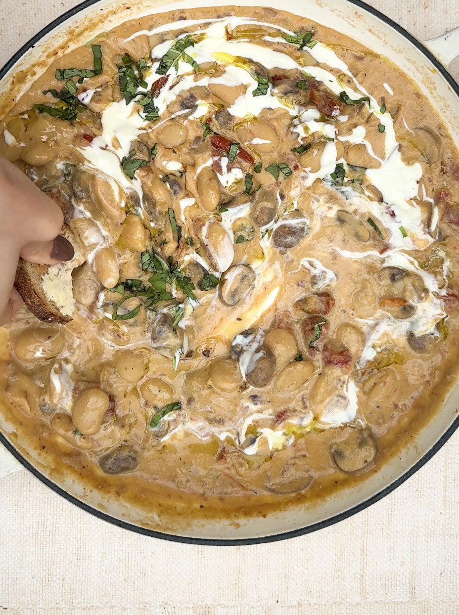 Creamy Butter Beans (Lima Beans) & Mushroom Stew
