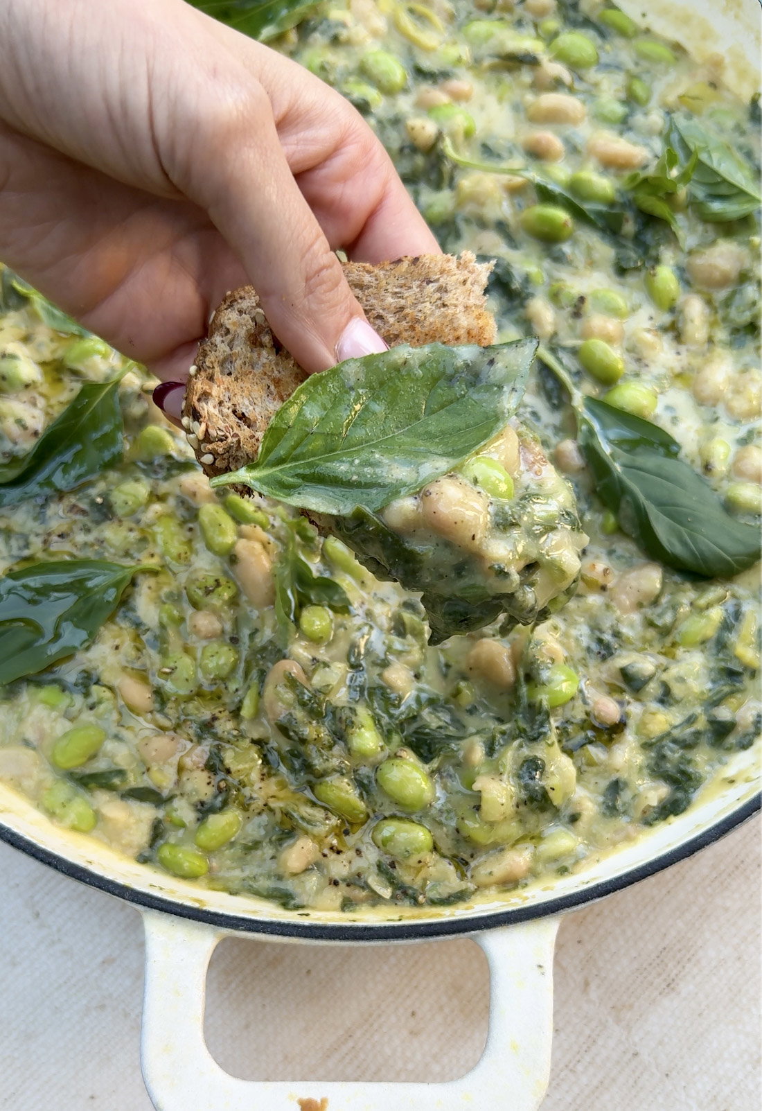 Creamy Spinach Bean Bowl