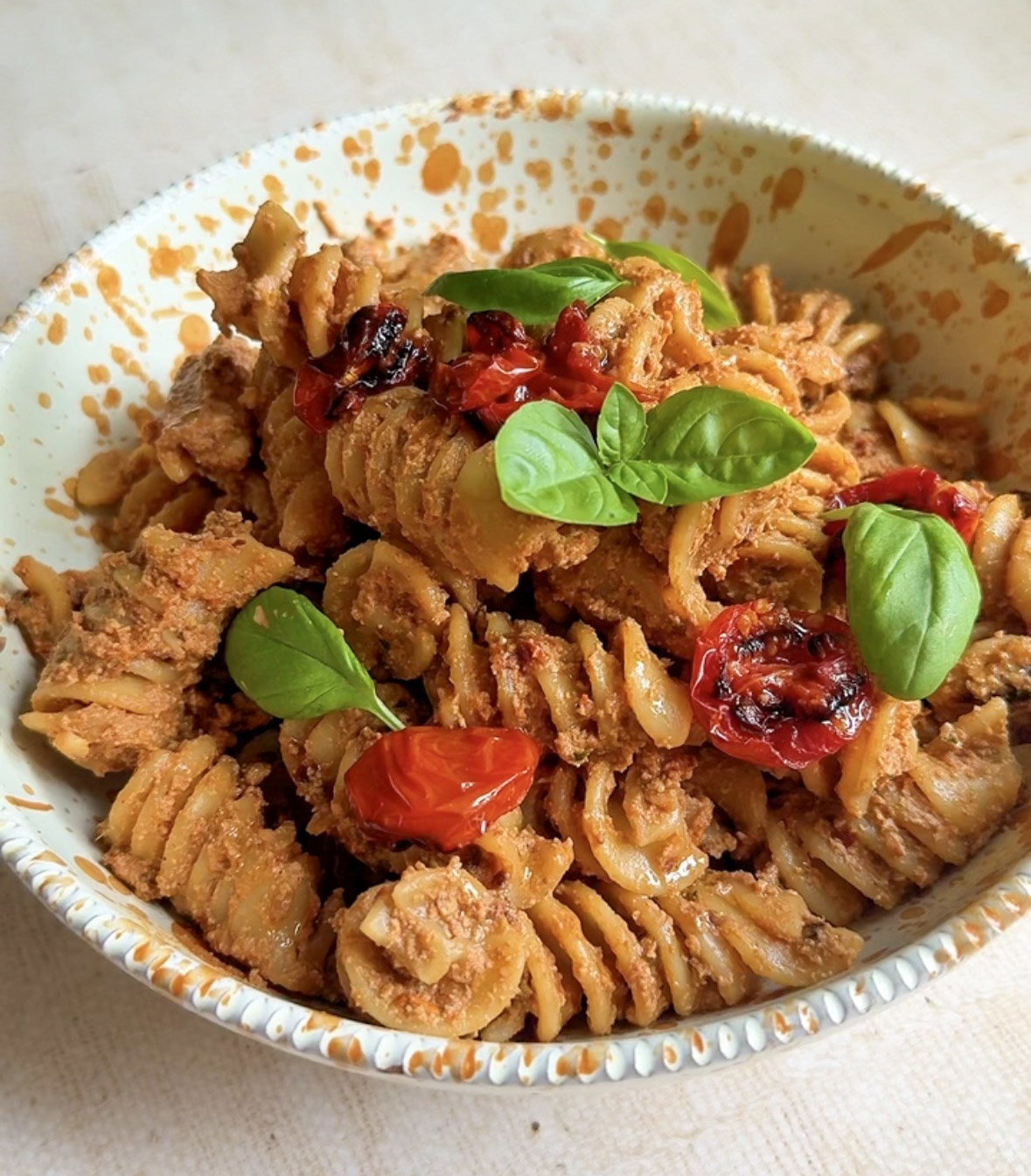 Harissa Roasted Tomato & Tofu Fusilloni