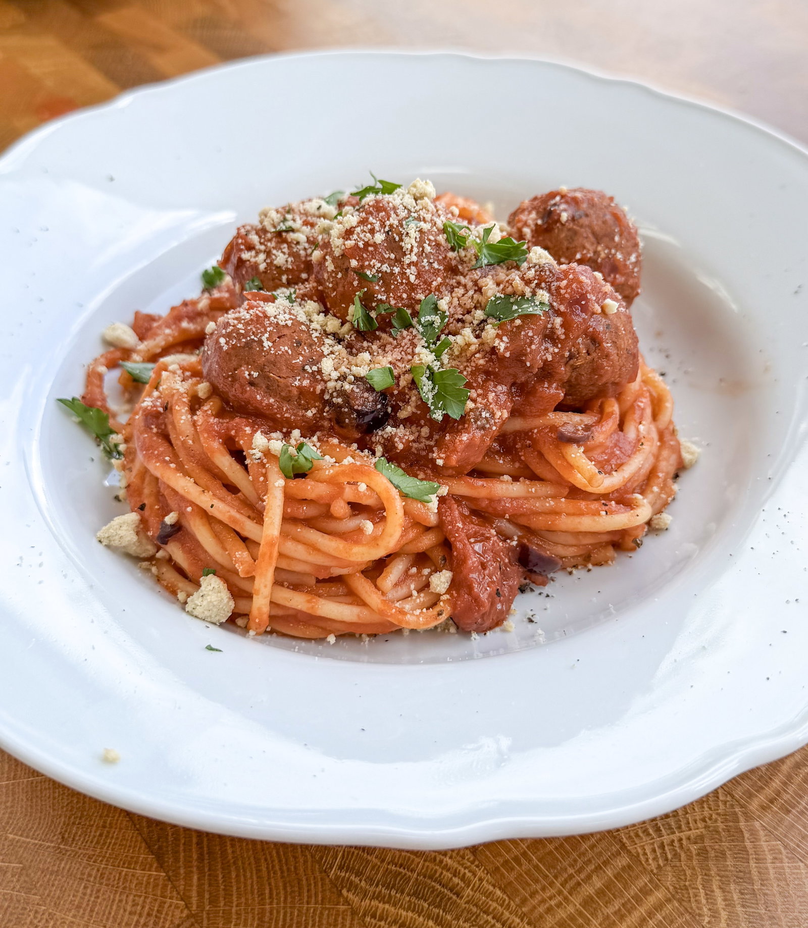 Spaghetti & Smoky Meatballs
